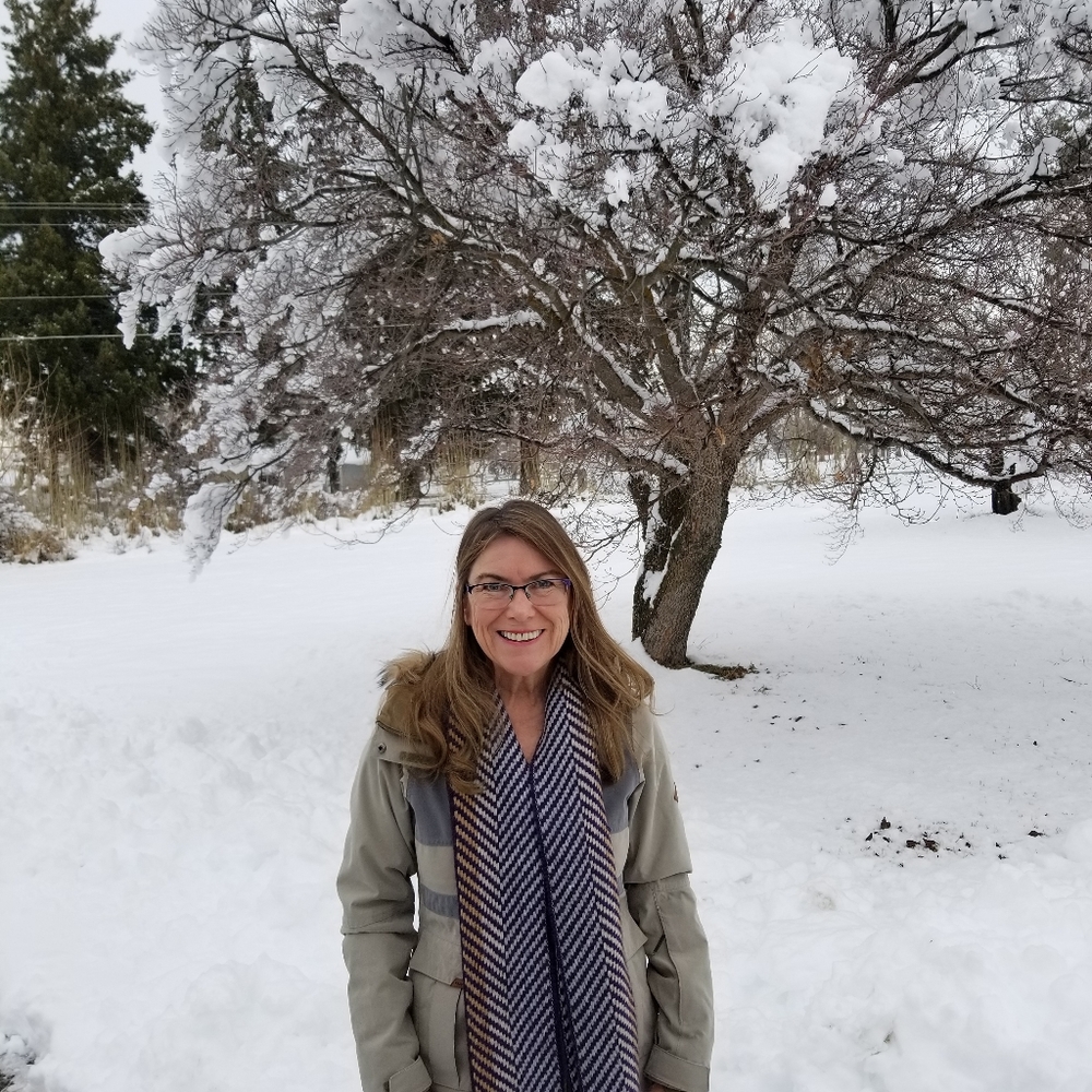 Meet your Posher, Leslie, POSH AMBASSADOR 💜 - Picture 5 of 10